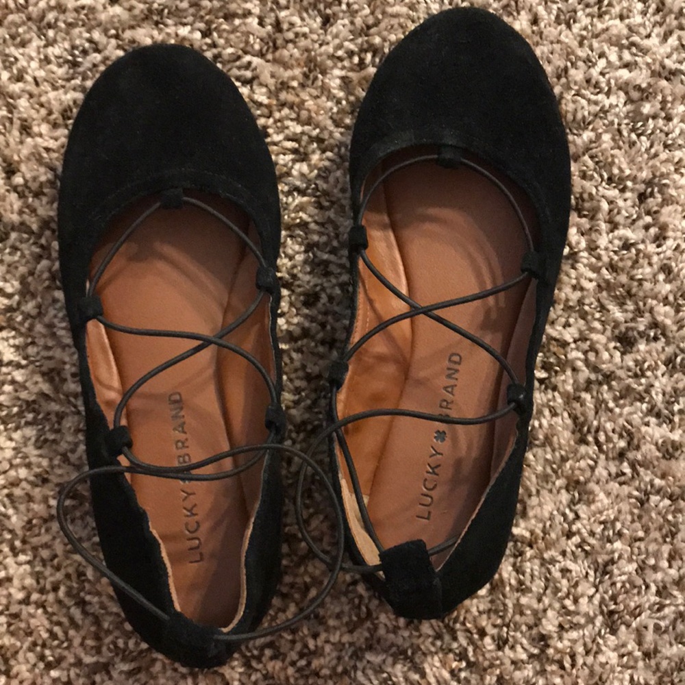 Black strappy flats